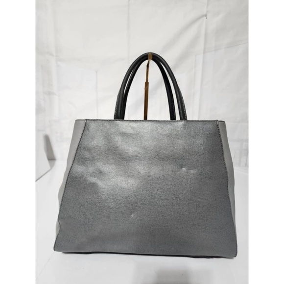 Authentic Fendi 2Jours Leather Shoulder Bag Grey - Picture 4 of 16